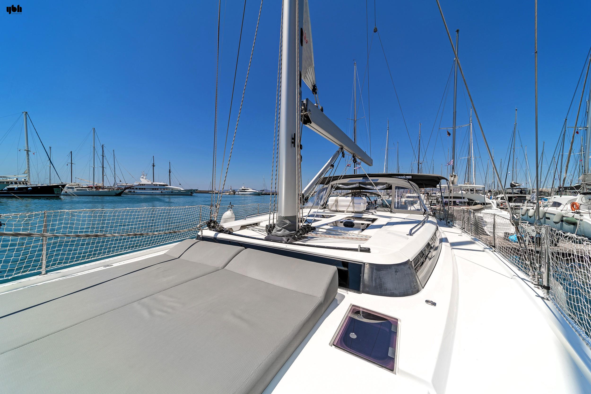 2021 Bavaria C57 Style