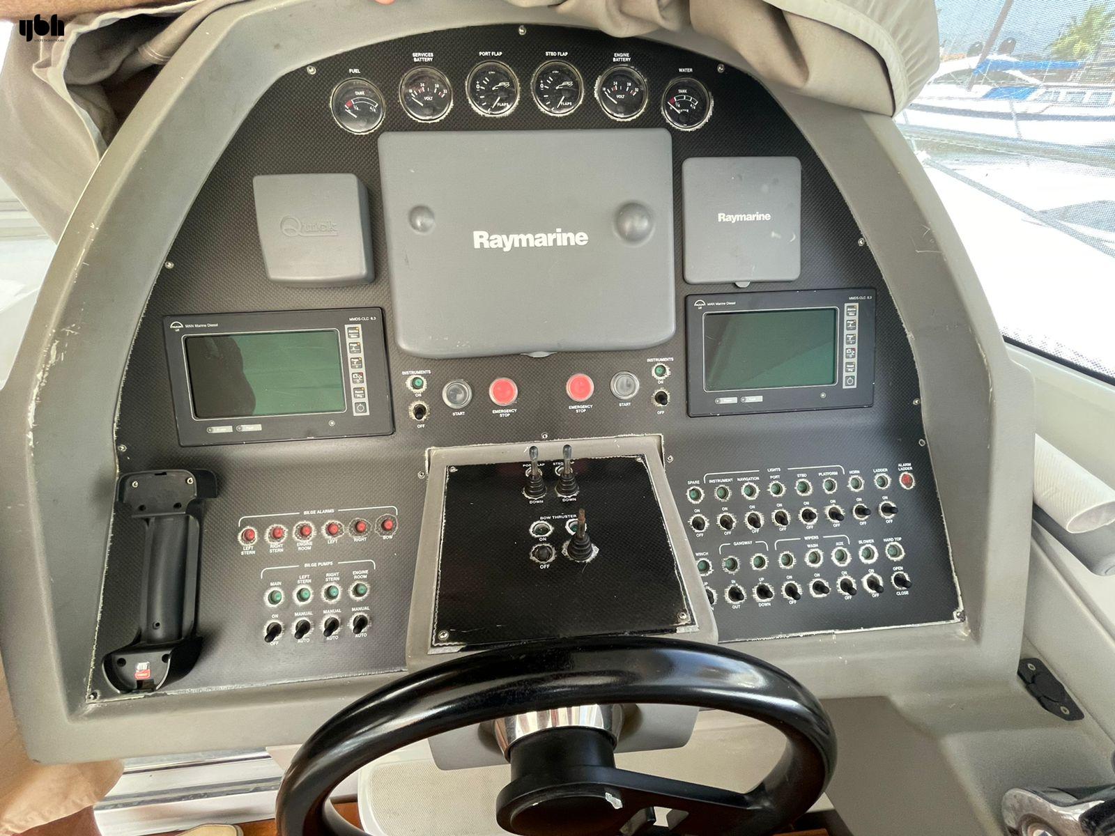 Pershing 46 2006